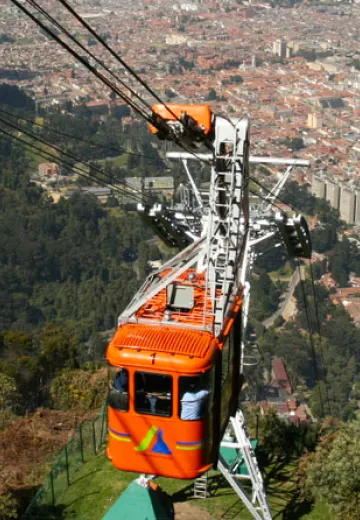 Tram Adventure in Colombia