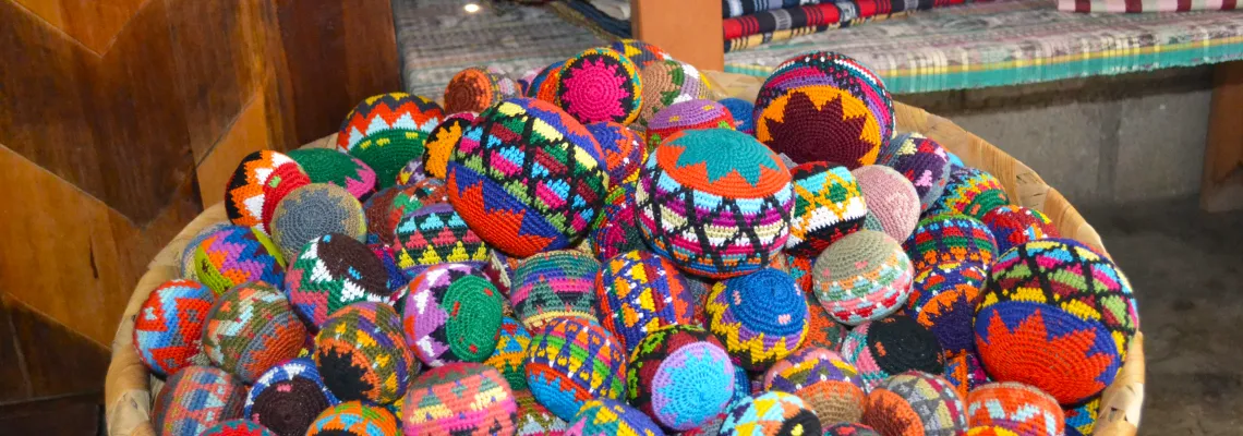 Guatemala Handcrafts, Local markets of Antigua