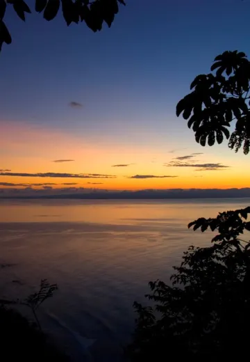 Tropical-sunset--panoramic-view