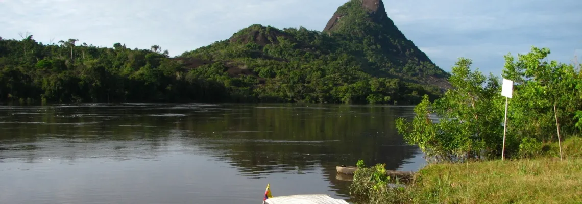 Cerro Mavecure, Colombia